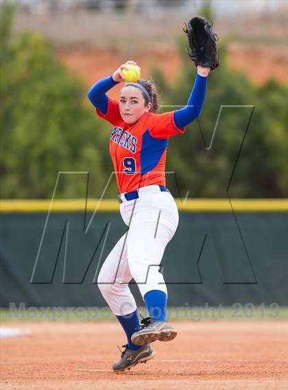 Thumbnail 3 in Marvin Ridge vs Hough photogallery.