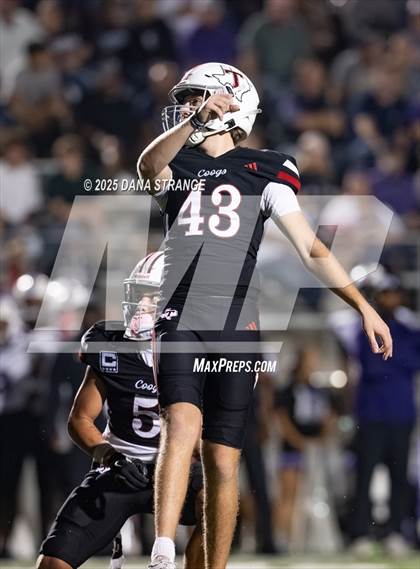 Thumbnail 1 in Tomball @ Willis (UIL 6A D2 Football Area) photogallery.
