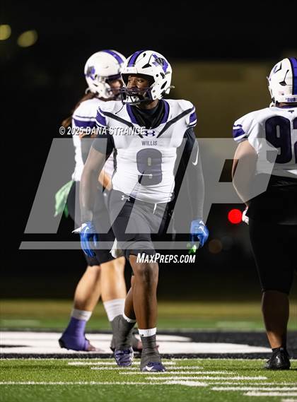 Thumbnail 2 in Tomball @ Willis (UIL 6A D2 Football Area) photogallery.