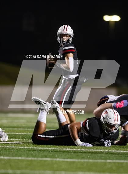 Thumbnail 3 in Tomball @ Willis (UIL 6A D2 Football Area) photogallery.