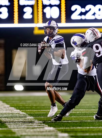 Thumbnail 1 in Tomball @ Willis (UIL 6A D2 Football Area) photogallery.
