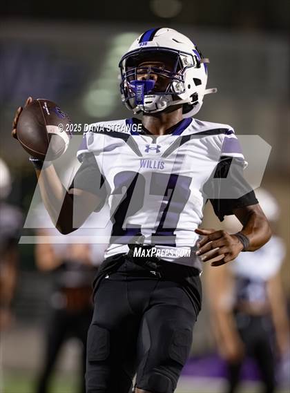 Thumbnail 2 in Tomball @ Willis (UIL 6A D2 Football Area) photogallery.