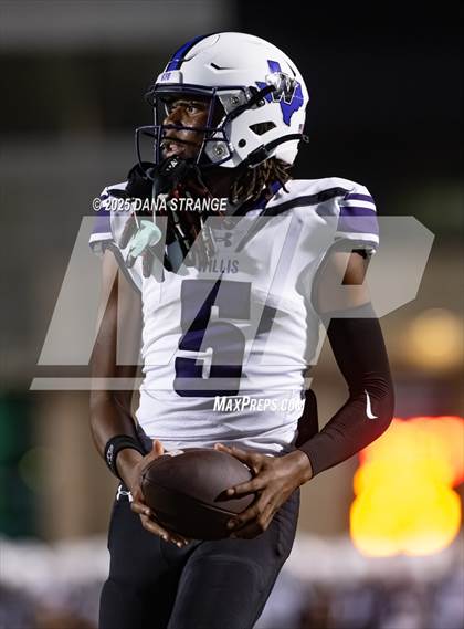 Thumbnail 1 in Tomball @ Willis (UIL 6A D2 Football Area) photogallery.