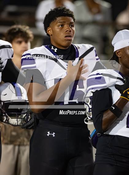 Thumbnail 2 in Tomball @ Willis (UIL 6A D2 Football Area) photogallery.