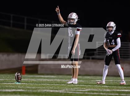 Thumbnail 3 in Tomball @ Willis (UIL 6A D2 Football Area) photogallery.