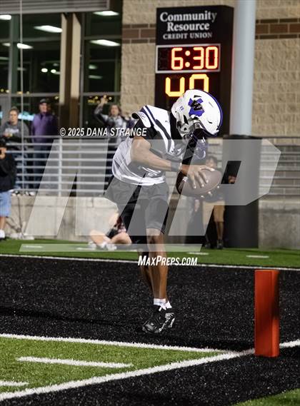 Thumbnail 3 in Tomball @ Willis (UIL 6A D2 Football Area) photogallery.