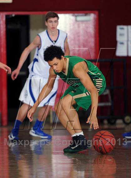 Thumbnail 3 in Pleasant Grove @ Lakeside (MaxPreps Holiday Classic) photogallery.