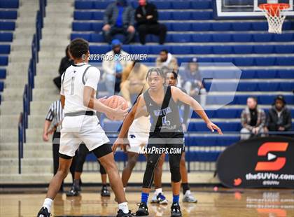 Thumbnail 3 in Dunbar vs. Pickerington North photogallery.
