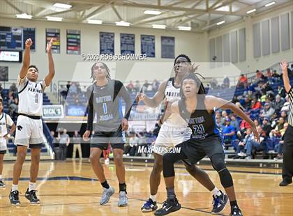 Thumbnail 2 in Dunbar vs. Pickerington North photogallery.