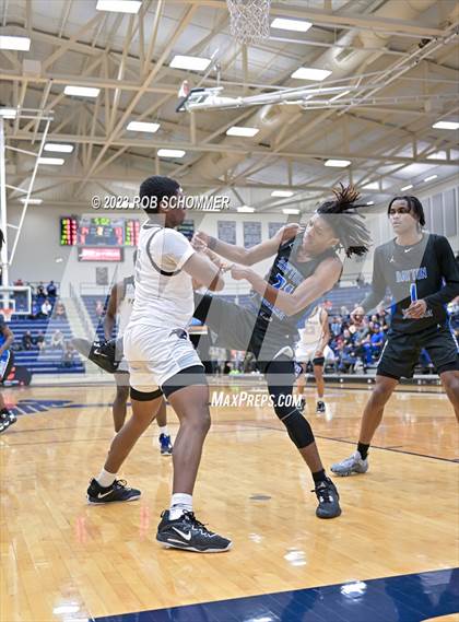 Thumbnail 3 in Dunbar vs. Pickerington North photogallery.
