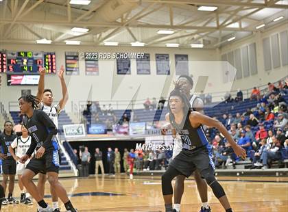 Thumbnail 3 in Dunbar vs. Pickerington North photogallery.