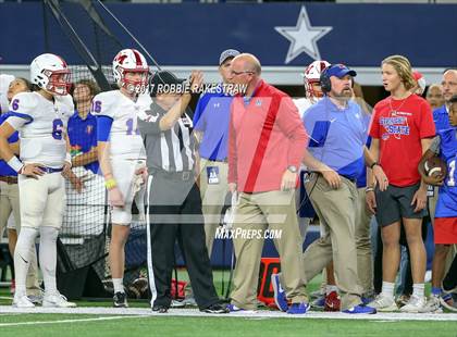 Thumbnail 2 in Cy-Fair vs. Midway (UIL 6A Division 2 Final) photogallery.