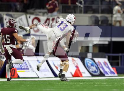 Thumbnail 1 in Cy-Fair vs. Midway (UIL 6A Division 2 Final) photogallery.