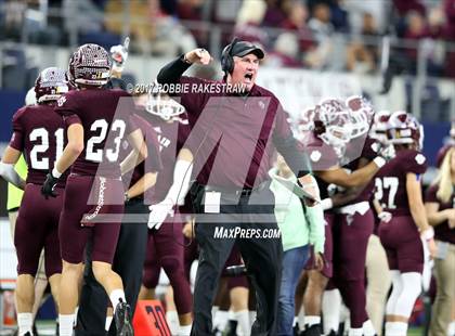 Thumbnail 2 in Cy-Fair vs. Midway (UIL 6A Division 2 Final) photogallery.