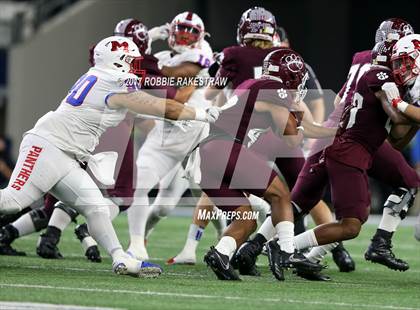 Thumbnail 1 in Cy-Fair vs. Midway (UIL 6A Division 2 Final) photogallery.