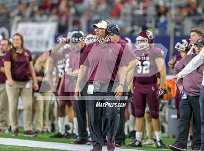 Thumbnail 1 in Cy-Fair vs. Midway (UIL 6A Division 2 Final) photogallery.