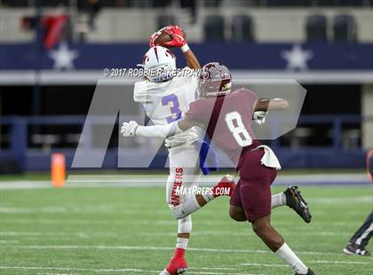 Thumbnail 1 in Cy-Fair vs. Midway (UIL 6A Division 2 Final) photogallery.