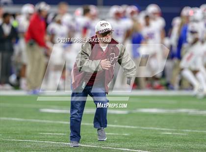 Thumbnail 2 in Cy-Fair vs. Midway (UIL 6A Division 2 Final) photogallery.
