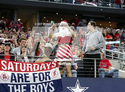 Thumbnail 2 in Cy-Fair vs. Midway (UIL 6A Division 2 Final) photogallery.