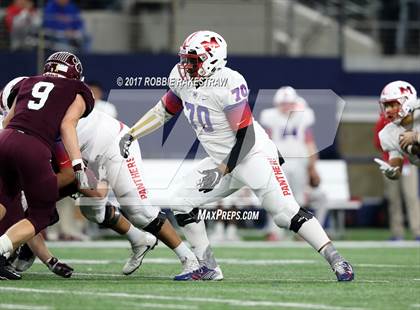 Thumbnail 1 in Cy-Fair vs. Midway (UIL 6A Division 2 Final) photogallery.
