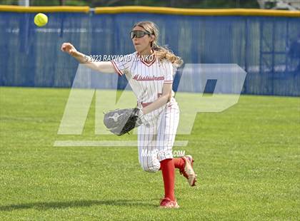 Thumbnail 3 in Yorktown vs Mississinewa (IHSAA 3A Round 1) photogallery.