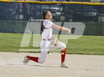 Thumbnail 3 in Yorktown vs Mississinewa (IHSAA 3A Round 1) photogallery.