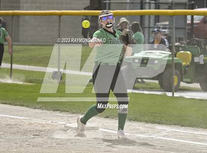 Thumbnail 1 in Yorktown vs Mississinewa (IHSAA 3A Round 1) photogallery.