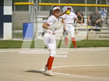 Thumbnail 2 in Yorktown vs Mississinewa (IHSAA 3A Round 1) photogallery.