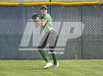 Thumbnail 1 in Yorktown vs Mississinewa (IHSAA 3A Round 1) photogallery.
