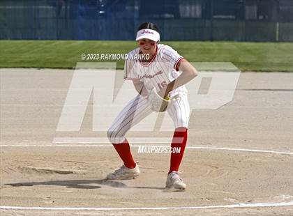 Thumbnail 1 in Yorktown vs Mississinewa (IHSAA 3A Round 1) photogallery.