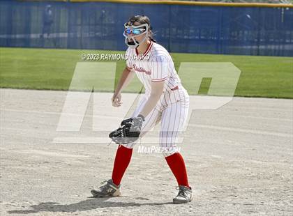 Thumbnail 3 in Yorktown vs Mississinewa (IHSAA 3A Round 1) photogallery.