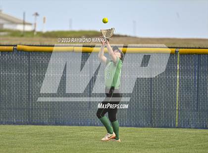 Thumbnail 2 in Yorktown vs Mississinewa (IHSAA 3A Round 1) photogallery.