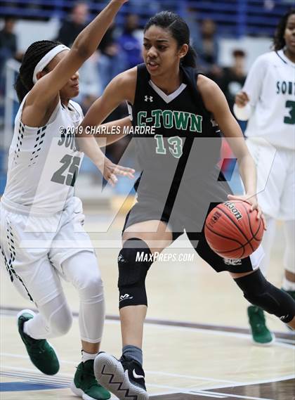 Thumbnail 3 in Cary vs. Southeast Raleigh (NCHSAA 4A Regional Playoff) photogallery.