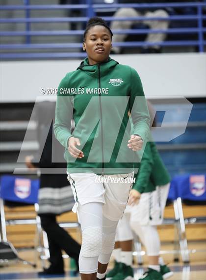 Thumbnail 3 in Cary vs. Southeast Raleigh (NCHSAA 4A Regional Playoff) photogallery.