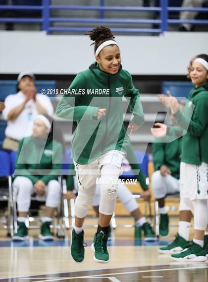 Thumbnail 2 in Cary vs. Southeast Raleigh (NCHSAA 4A Regional Playoff) photogallery.