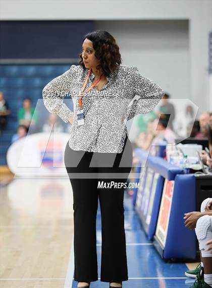 Thumbnail 2 in Cary vs. Southeast Raleigh (NCHSAA 4A Regional Playoff) photogallery.