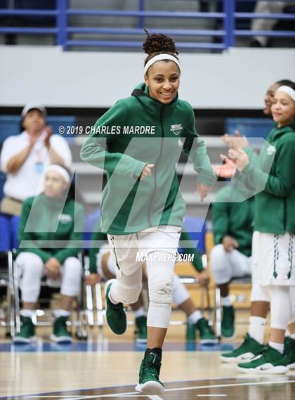 Thumbnail 3 in Cary vs. Southeast Raleigh (NCHSAA 4A Regional Playoff) photogallery.