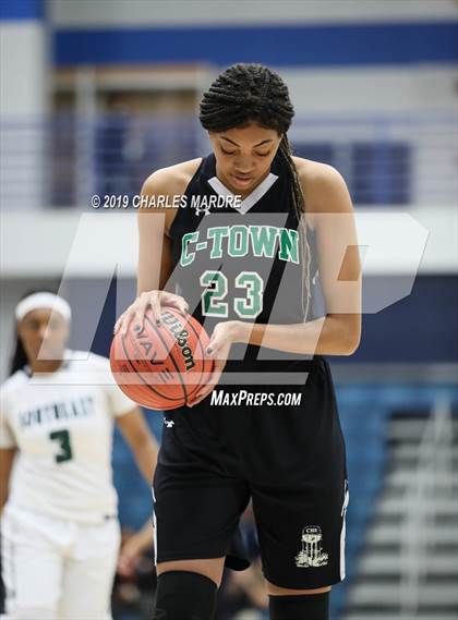 Thumbnail 2 in Cary vs. Southeast Raleigh (NCHSAA 4A Regional Playoff) photogallery.