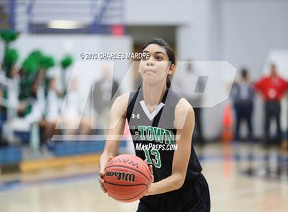 Thumbnail 3 in Cary vs. Southeast Raleigh (NCHSAA 4A Regional Playoff) photogallery.