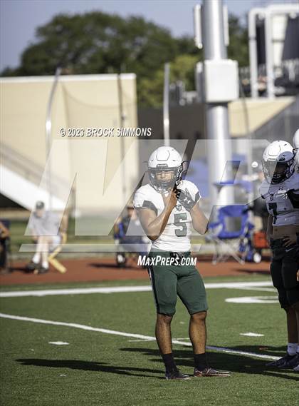 Thumbnail 2 in Clear Falls @ Houston Lamar photogallery.