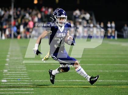 Thumbnail 3 in Villa Park @ Loyola (CIF SS D4 Round 2 Playoff) photogallery.