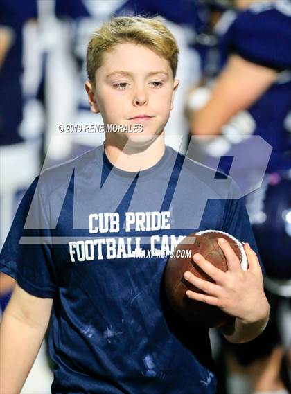 Thumbnail 3 in Villa Park @ Loyola (CIF SS D4 Round 2 Playoff) photogallery.