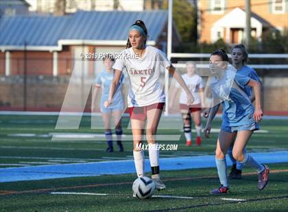 Thumbnail 3 in Oakton @ Yorktown photogallery.