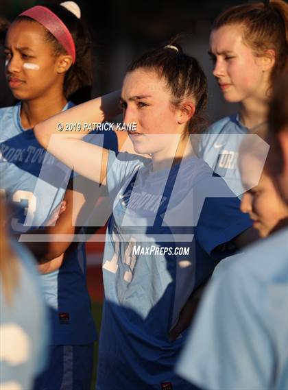 Thumbnail 3 in Oakton @ Yorktown photogallery.