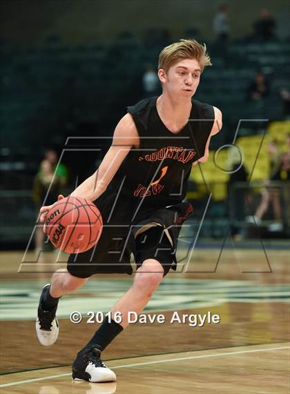 Thumbnail 3 in Maple Mountain vs. Mountain View (UHSAA 4A Tournament) photogallery.
