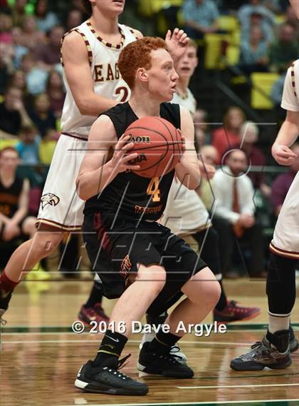 Thumbnail 3 in Maple Mountain vs. Mountain View (UHSAA 4A Tournament) photogallery.