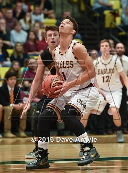 Thumbnail 1 in Maple Mountain vs. Mountain View (UHSAA 4A Tournament) photogallery.