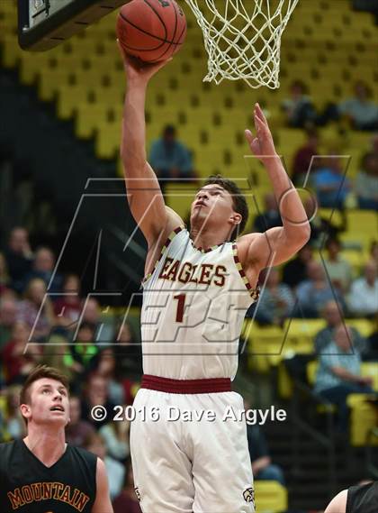 Thumbnail 3 in Maple Mountain vs. Mountain View (UHSAA 4A Tournament) photogallery.
