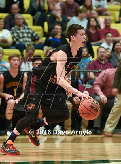 Thumbnail 3 in Maple Mountain vs. Mountain View (UHSAA 4A Tournament) photogallery.