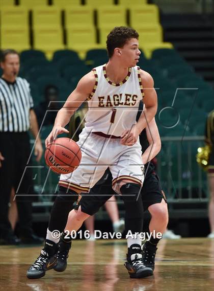 Thumbnail 2 in Maple Mountain vs. Mountain View (UHSAA 4A Tournament) photogallery.